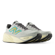 New Balance  Fresh Foam X More v5 45